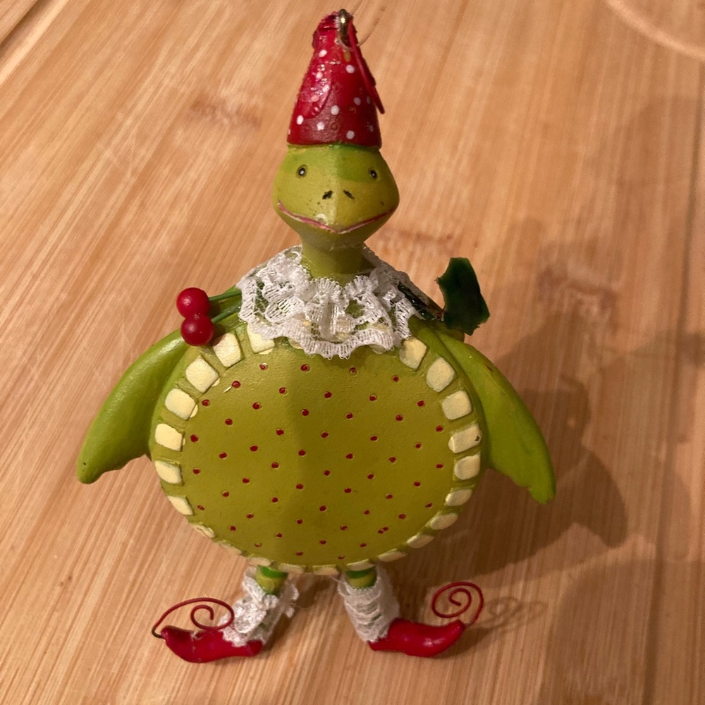Patience Brewster Early Christmas Turtle Ornament Hand Painted Folk Art